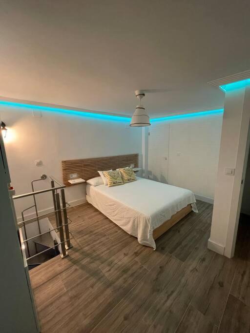 Ferienwohnung Atico Duplex Con Terraza En Pleno Centro De Jerez Jerez de la Frontera Exterior foto